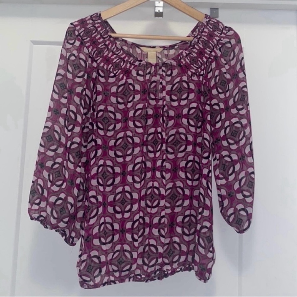 💐 BANANA REPUBLIC Magenta, Black, and White Top - Size Small